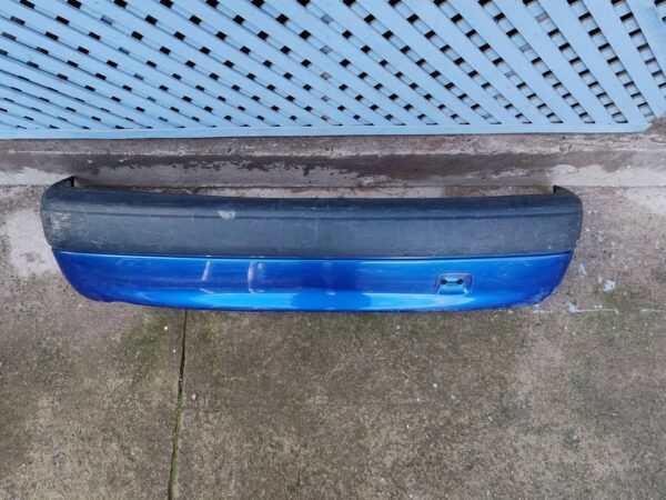Parachoque trasero Citroen Saxo 1997 - 2002