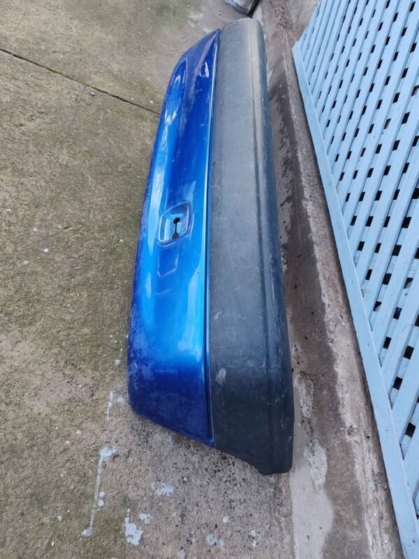 Parachoque trasero Citroen Saxo 1997 - 2002 - Imagen 4