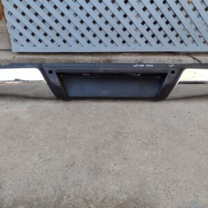 Parachoque trasero Nissan NP300 2016 - 2020