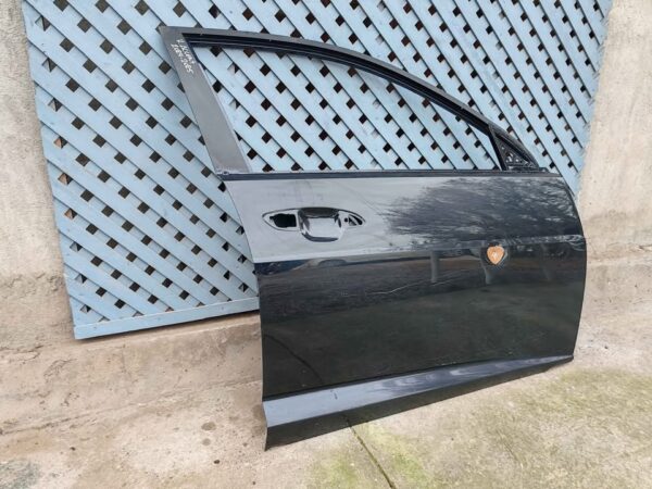Puerta delantera derecha Hyundai Accent 2024 - 2025 - Imagen 3