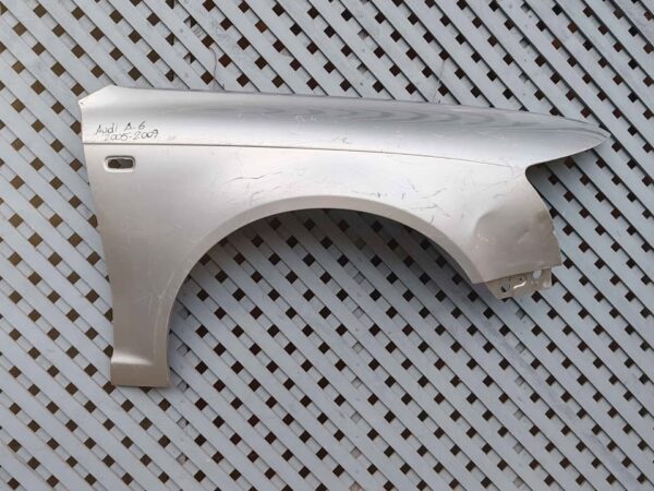 Tapabarro derecho Audi A6 2005 - 2009