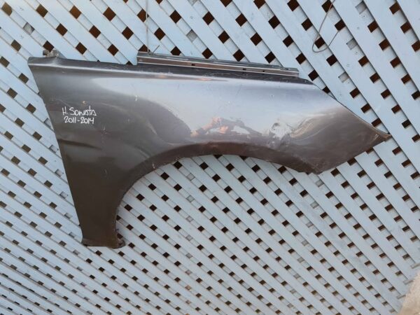 Tapabarro derecho Hyundai sonata 2011 - 2021 - Imagen 2