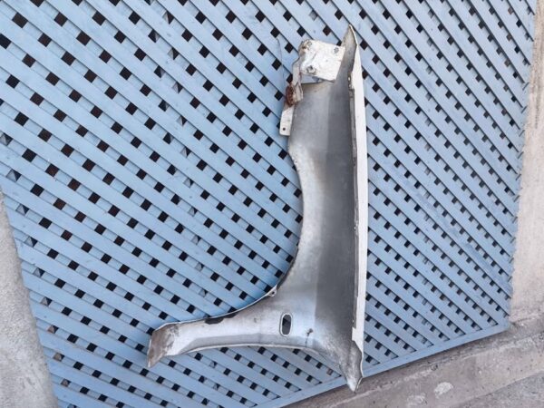 Tapabarro derecho Mitsubishi Lancer 1997 - 2001 - Imagen 7