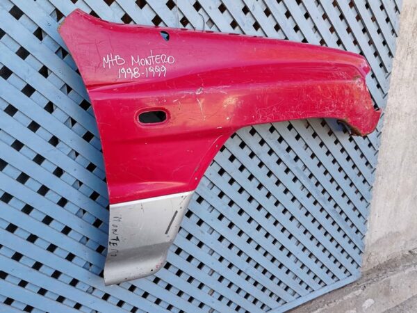 Tapabarro derecho Mitsubishi Montero 1998 - 1990 - Imagen 5