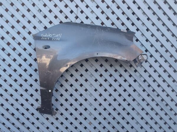 Tapabarro derecho Suzuki SX4 2007 - 2014