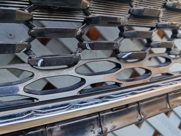 Tapa de neblinero derecho Volkswagen Amarok 2017 - 2022 - Imagen 7
