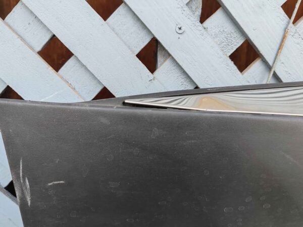 Moldura de puerta trasera derecha Peugeot 5008 2017 - 2024 - Imagen 4