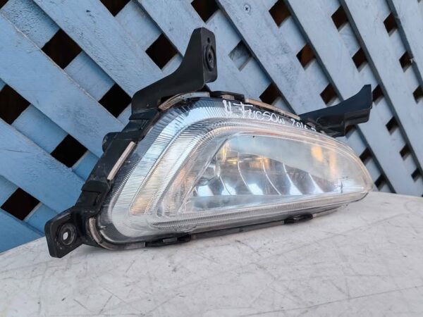 Neblinero derecho Hyundai Tucson 2016 - 2018 - Imagen 2