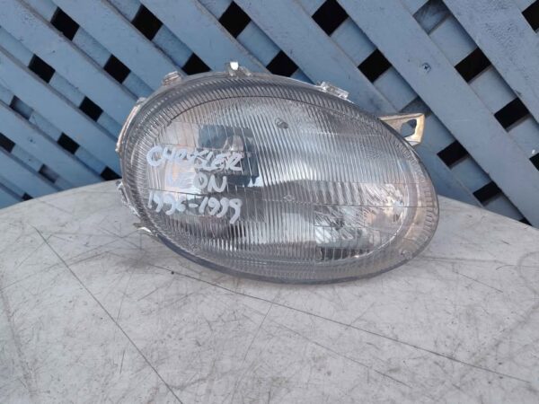 Óptico derecho Chrysler Neón 1996 - 1999