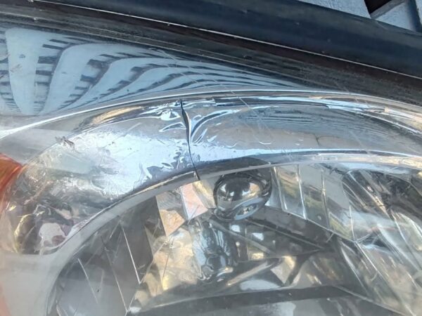 Óptico derecho Hyundai Accent 2003 - 2006 - Imagen 4