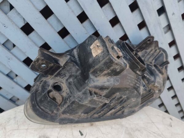 Óptico derecho Hyundai Accent 2003 - 2006 - Imagen 7