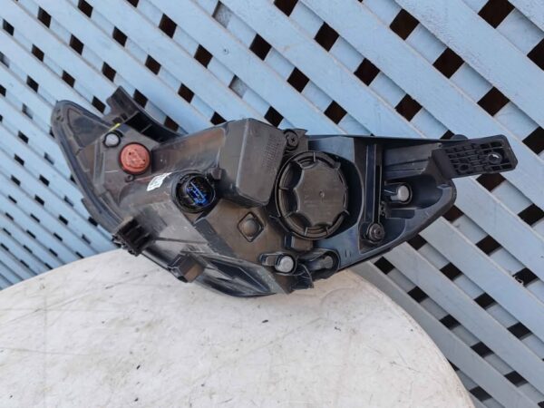 Óptico derecho Hyundai Grand i10 2021 - 2023 (3) - Imagen 9