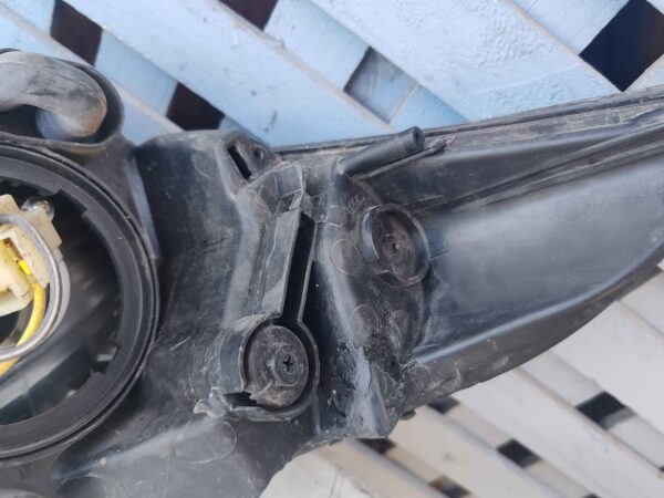 Óptico derecho Hyundai Tucson 2010 - 2014 - Imagen 7