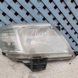 Óptico derecho Toyota Hilux 2012 - 2015
