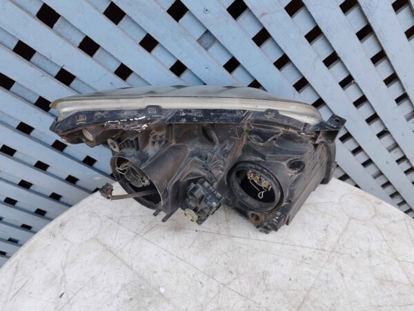 Óptico izquierdo Toyota Avensis 2007 - 2008 - Imagen 6
