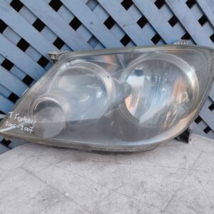 Óptico izquierdo Toyota Fortuner 2006 - 2007