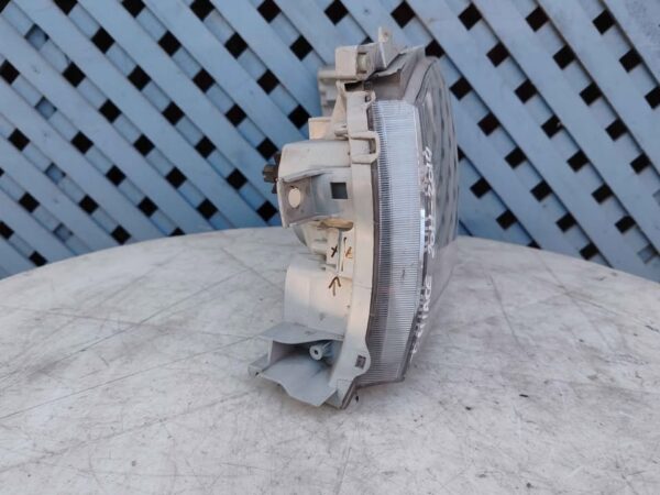 Óptico izquierdo Toyota Hiace 2011 - 2014 - Imagen 5