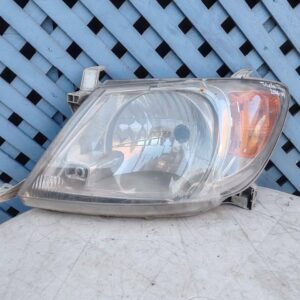 Óptico izquierdo Toyota Hilux 2006 - 2009