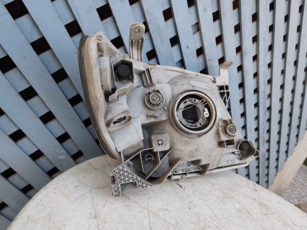 Óptico izquierdo Toyota Hilux 2009 - 2011 - Imagen 7
