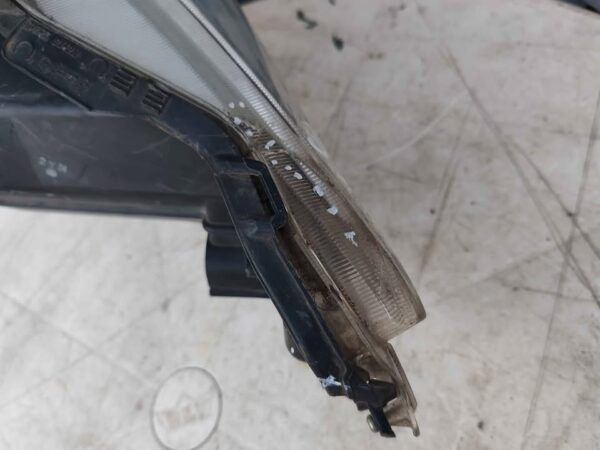 Óptico izquierdo Toyota Prius c 2012 - 2014 - Imagen 7