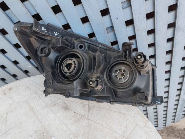 Óptico izquierdo Toyota Rav 4 2006 - 2008 - Imagen 8