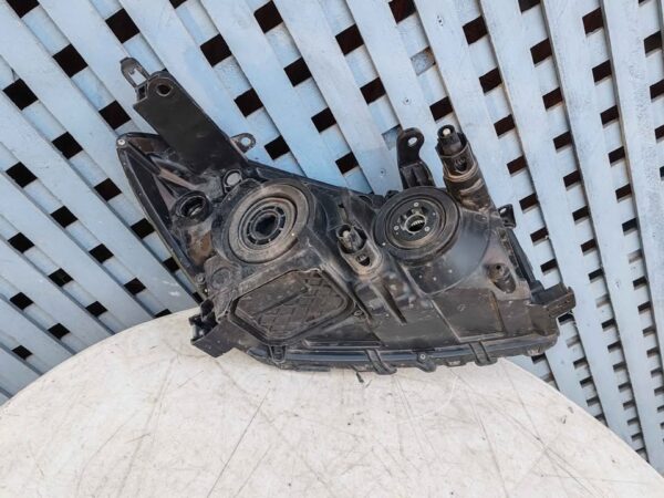 Óptico izquierdo Toyota RAV4 2009 - 2012 - Imagen 7
