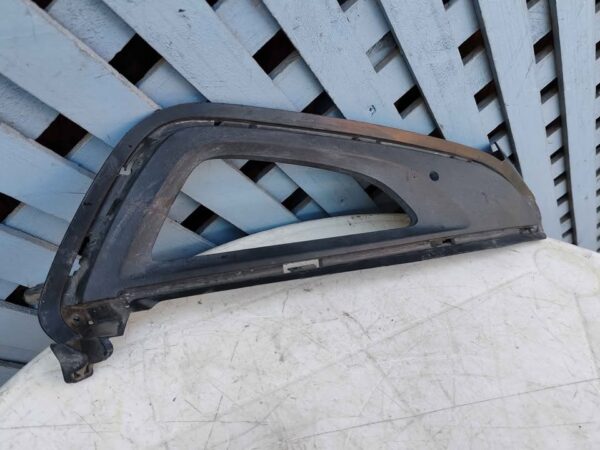 Tapa de neblinero derecho Hyundai Tucson 2016 - 2018 - Imagen 2