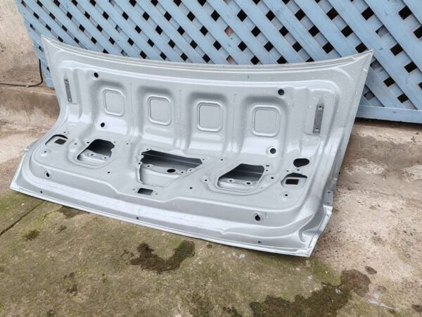 Tapa maleta Hyundai Accent 2024 - 2025 - Imagen 7