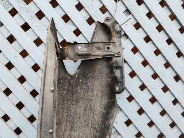Tapabarro izquierdo Toyota Camry 2001 - 2006 - Imagen 7