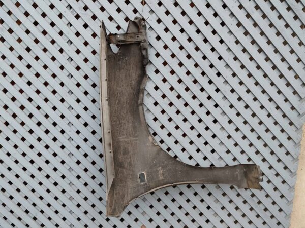 Tapabarro izquierdo Toyota Camry 2001 - 2006 - Imagen 8