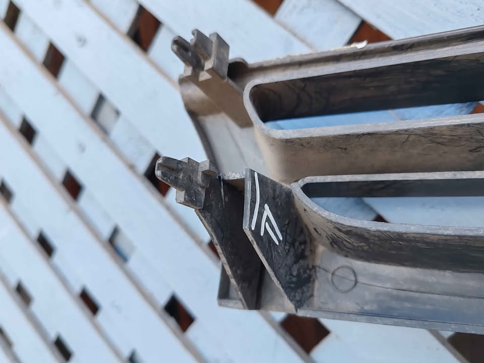 Máscara Mitsubishi Lancer stw 1993 - 1996 - Imagen 6