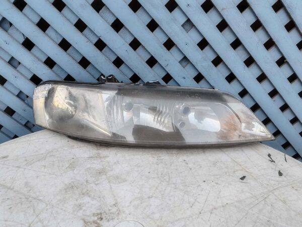 Óptico derecho Chevrolet Vectra 2000 - 2004