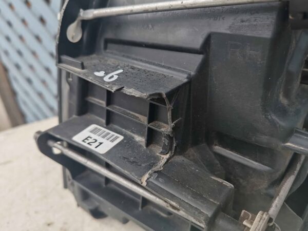Óptico derecho Hyundai Porter 2021 - 2025 - Imagen 6