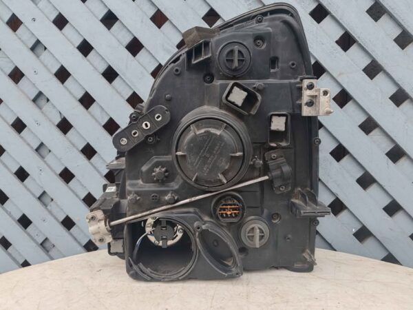 Óptico derecho Hyundai Porter 2021 - 2025 - Imagen 8