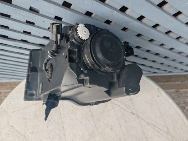 Óptico derecho JAC JS4 2021 - 2024 - Imagen 7