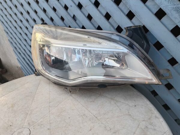 Óptico derecho Opel Astra Enjoy 2010 - 2013 - Imagen 3