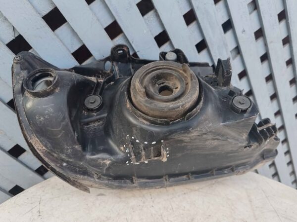 Óptico izquierdo Hyundai Matrix 2002 - 2004 - Imagen 6