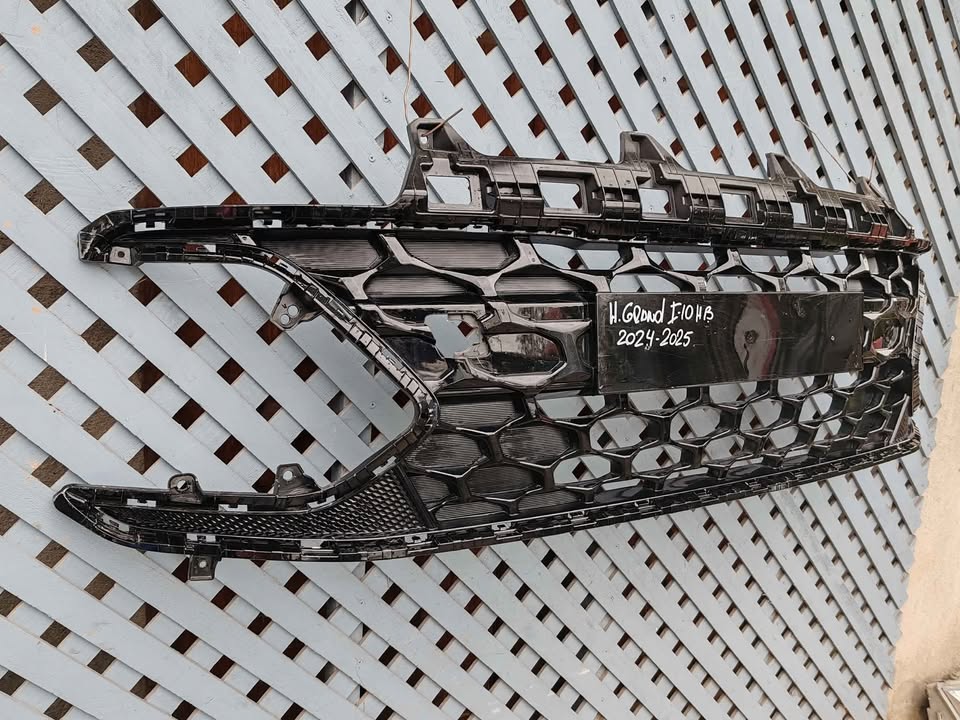 Rejilla de parachoque Hyundai Grand i10 HB 2024 - 2025 - Imagen 3