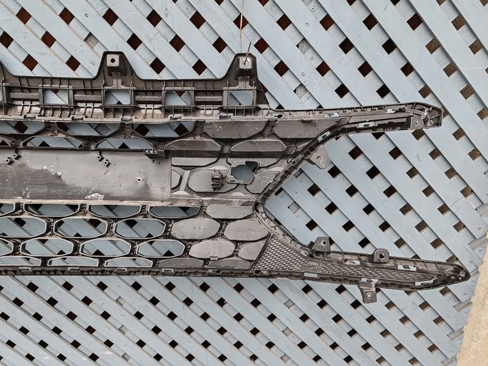 Rejilla de parachoque Hyundai Grand i10 HB 2024 - 2025 - Imagen 7