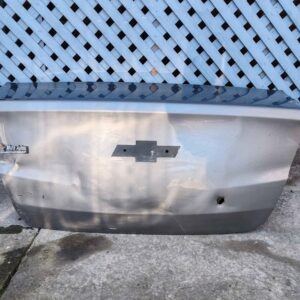 Tapa maleta Chevrolet Sail 2011 - 2016