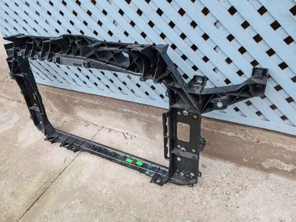 Frontal Mahindra XUV300 2023 - 2025 - Imagen 5