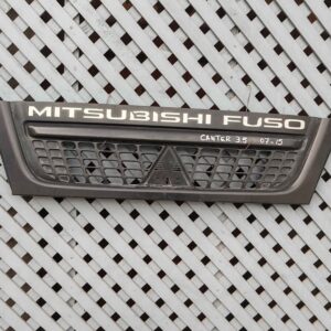 Máscara Mitsubishi Fuso Canter 2007 - 2015