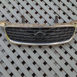 Máscara Nissan Sentra 2001 - 2003