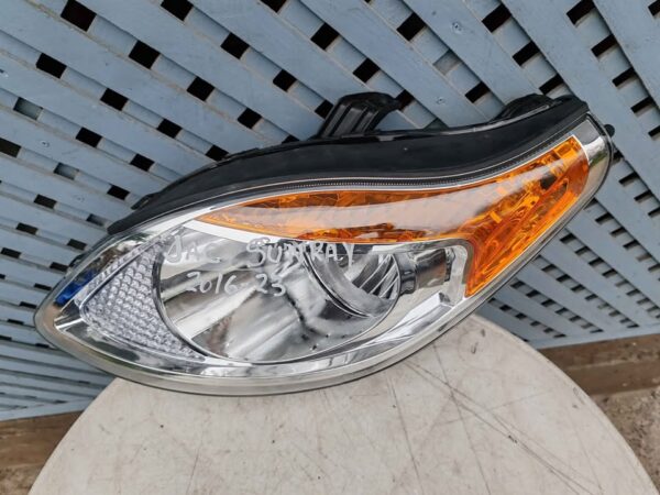 Óptico izquierdo JAC Sunray 2016 - 2023 - Imagen 4