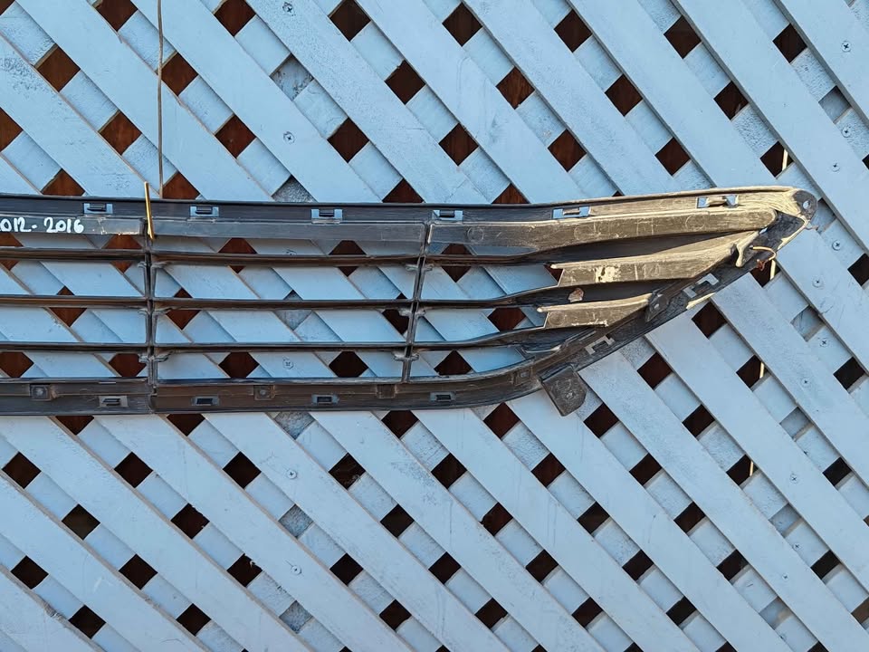 Rejilla de parachoque Hyundai Elantra 2011 - 2014 - Imagen 6