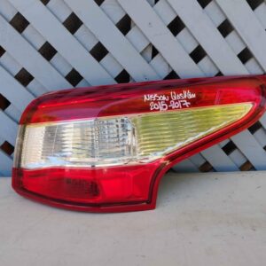 Foco trasero derecho Nissan Qashqai 2015 - 2017