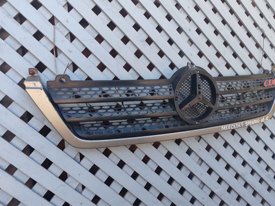 Máscara Mercedes Sprinter 2003 - 2012 - Imagen 3