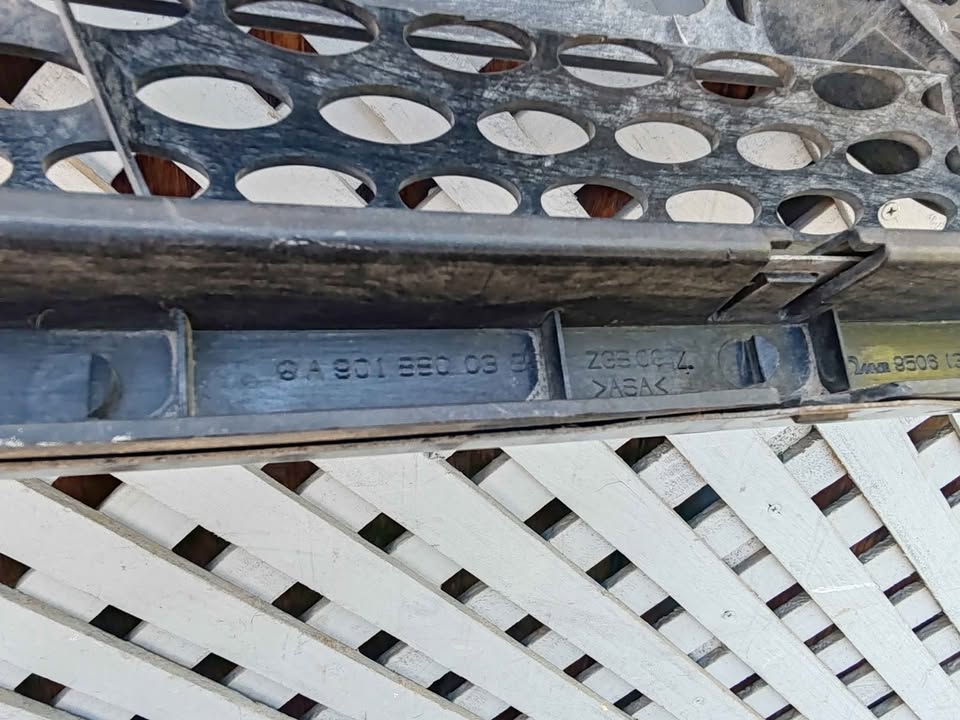 Máscara Mercedes Sprinter 2003 - 2012 - Imagen 7