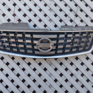 Máscara Nissan Sentra 2007 - 2012