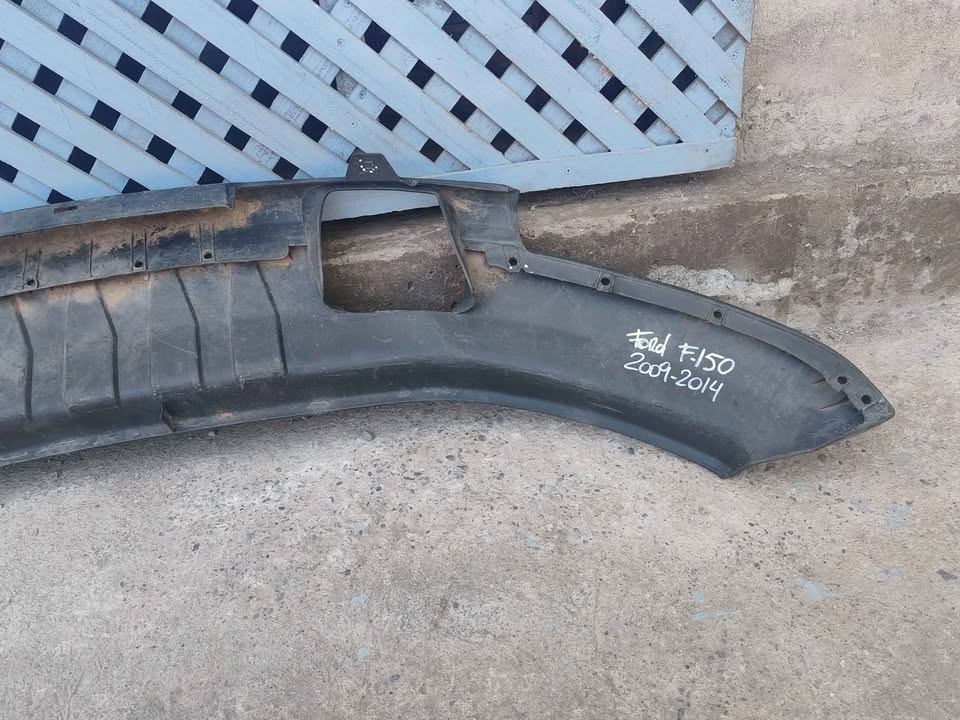 Mataperro delantero Ford F150 2009 - 2014 - Imagen 4